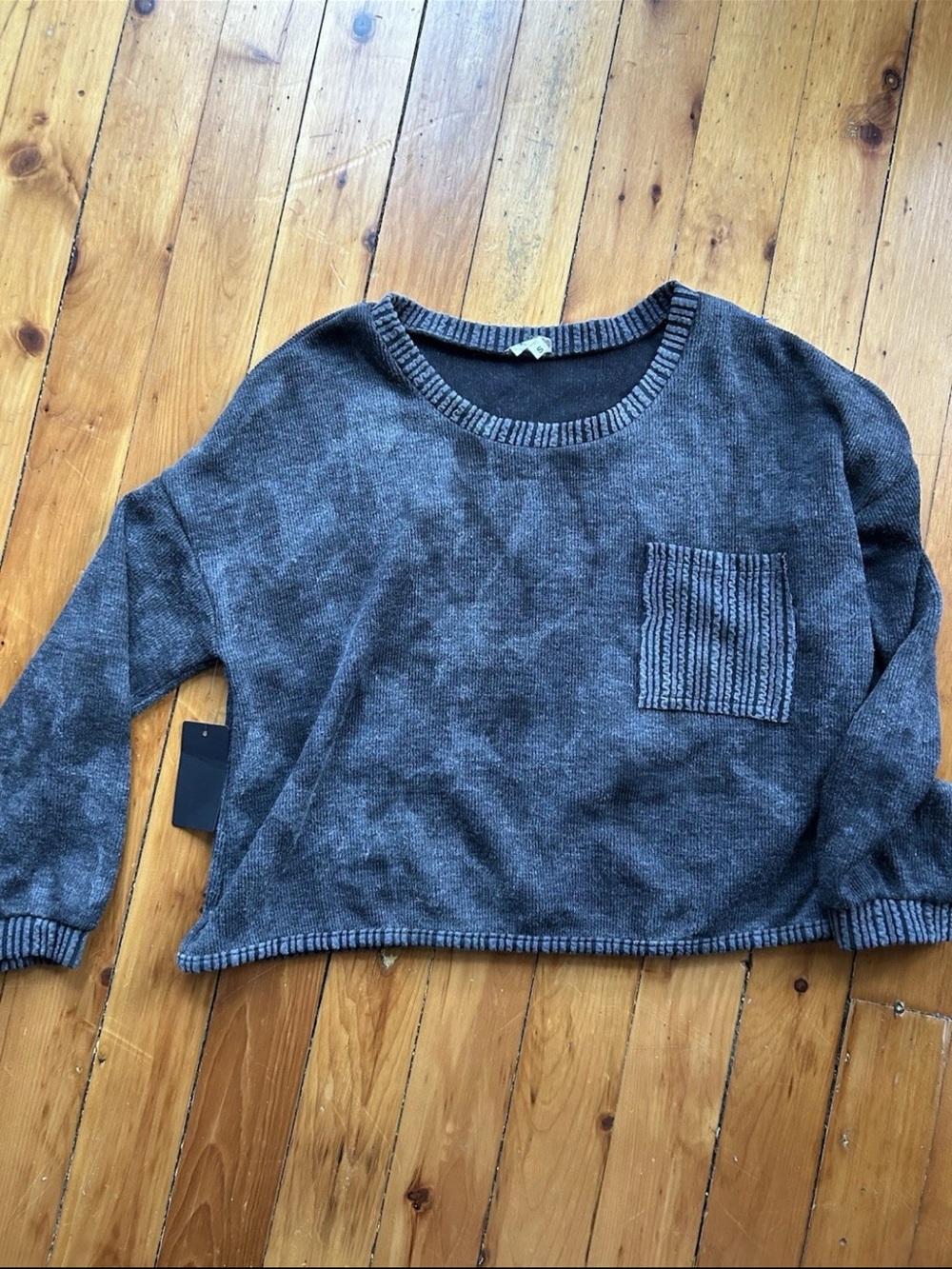 NWT pol tasteful discovery charcoal sweater small cotton